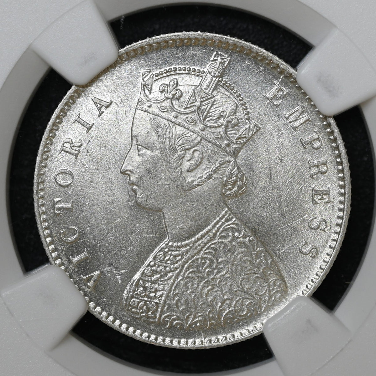 Victoria Empress, 1/2 Rupee 1892 - NGC MS 62